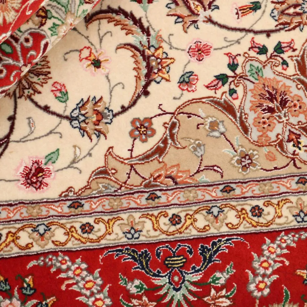 Isfahan Mehrabi auf Seide